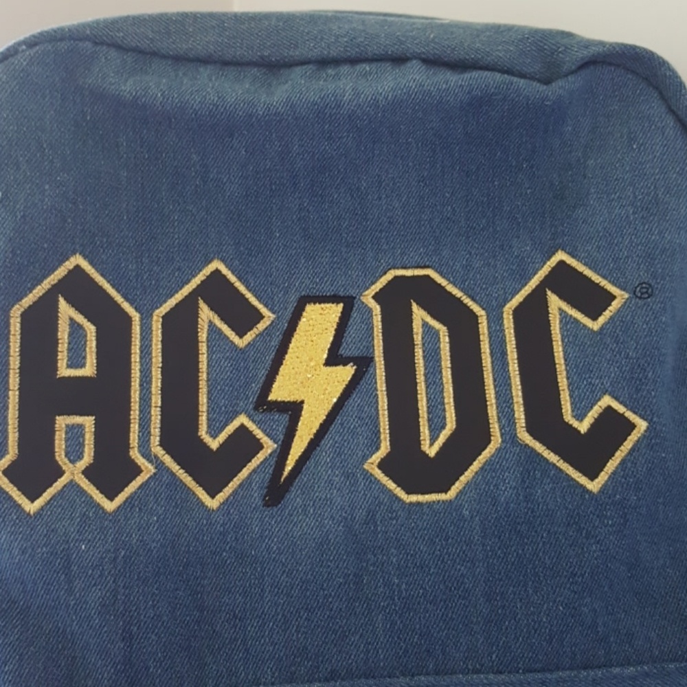 Women/Men Boy/Girl AC⚡️DC ROCK BAND BACKPACK - Picture 4 of 6